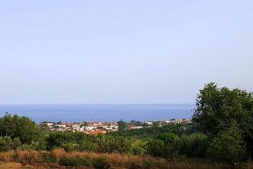 پانسیون Costa Degli Aranci Rooms