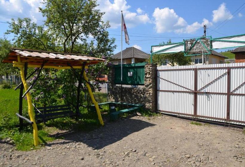 פנסיון Grün Hof Militray Sadyba