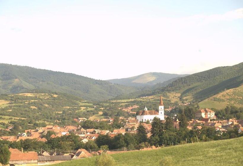 ペンション Picturesque Village In Transylvania