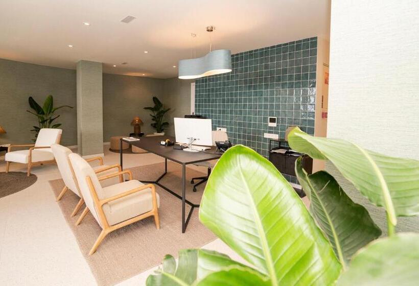 هتل Atlante Sanxenxo Boutique