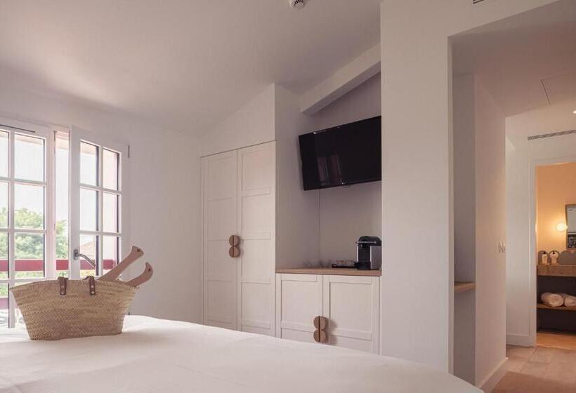 בית מלון כפרי Hôtel Indarra