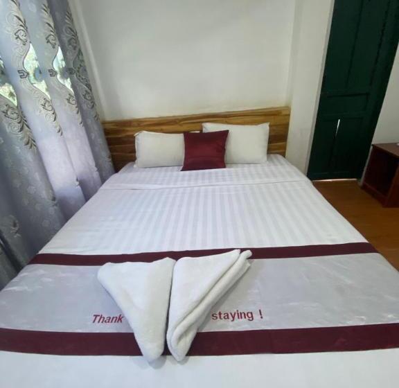 هتل Vangvieng Sunrise East