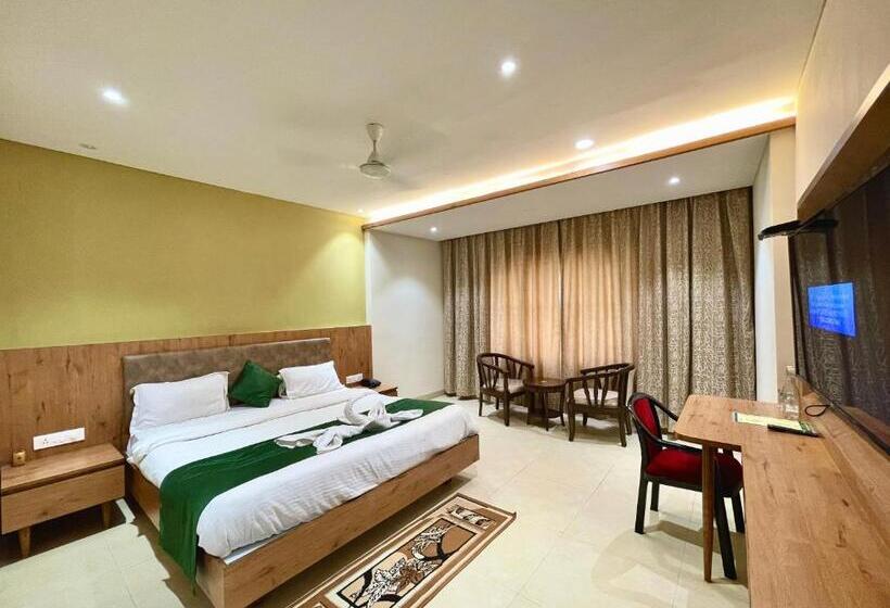 New Hotel Rockbay In Puri ! Swimming Pool, Near Sea Beach And Temple Fully Air Conditioned Hotel Wit