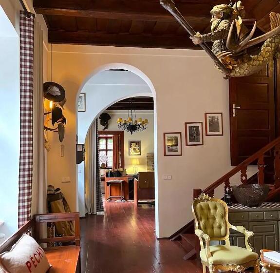 リゾートホテル Péchy Castle