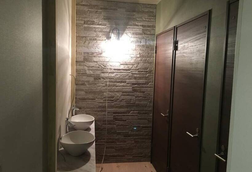הוסטל Relak Guest House 登別 Station