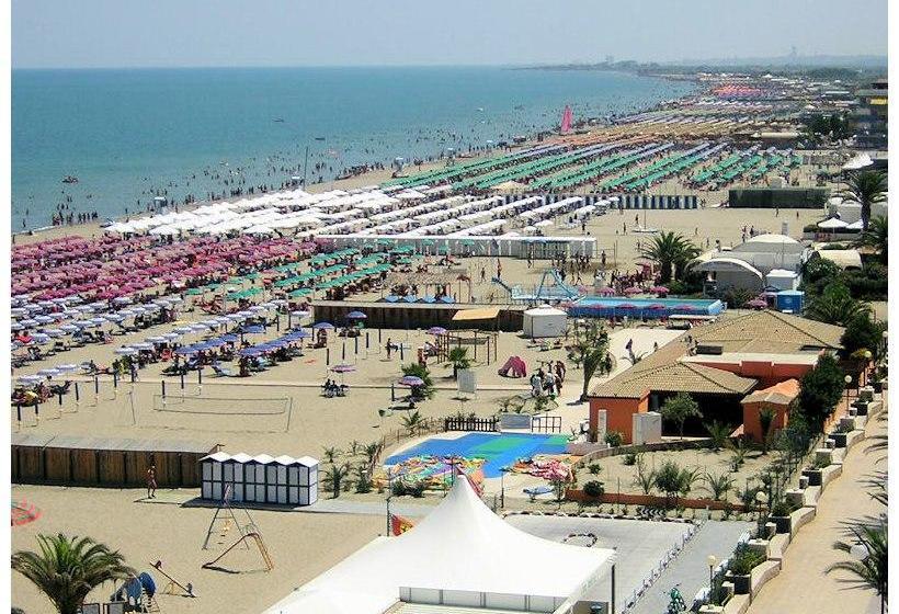 تختخواب و صبحانه Rooms La Perla Del Mare