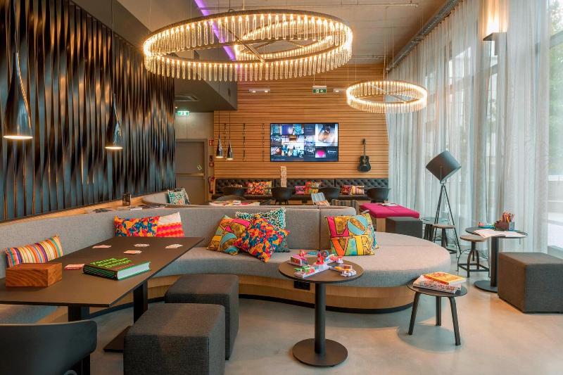 هتل Moxy Ludwigshafen