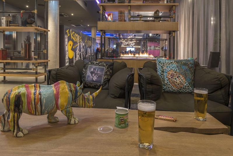 هتل Moxy Ludwigshafen