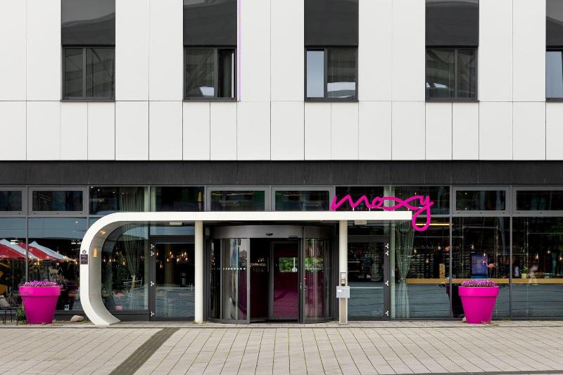 هتل Moxy Ludwigshafen