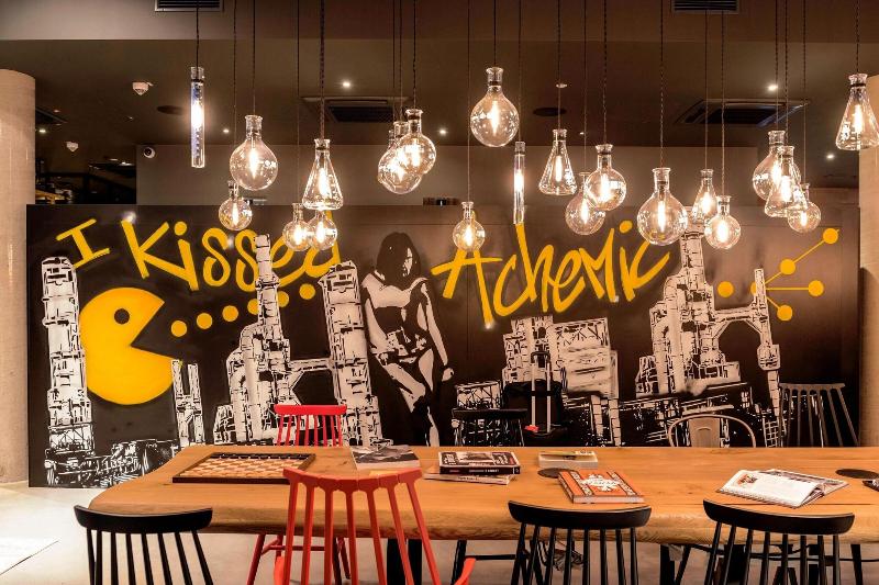 هتل Moxy Ludwigshafen