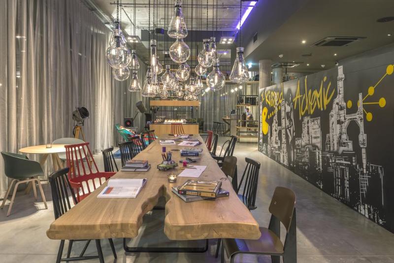هتل Moxy Ludwigshafen