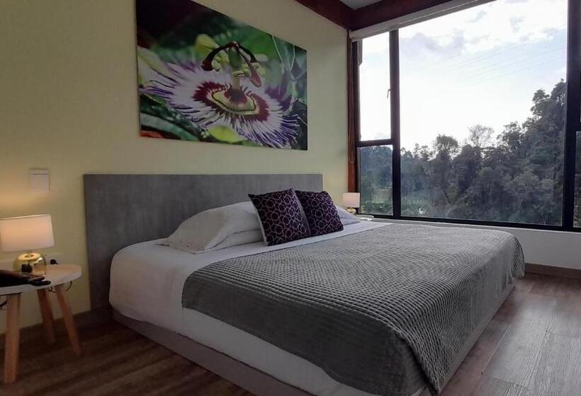 هتل Termales Tierra Viva