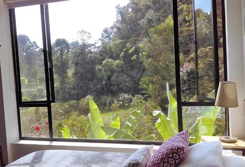 هتل Termales Tierra Viva