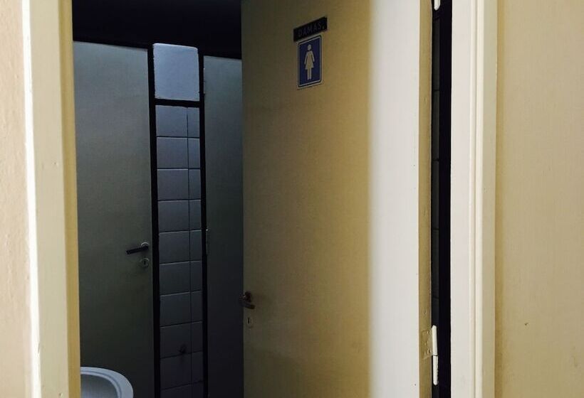 Lopez Hostel & Suites