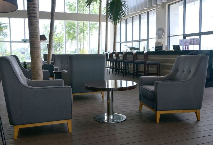 Ucsi Hotel Kuching