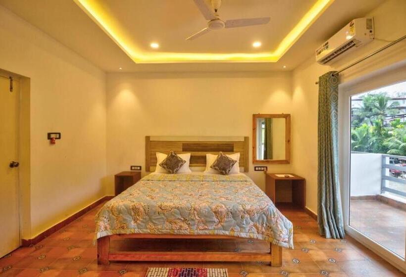 Shivam Classy Calangute Hotel & Resort   1 Km From Beach