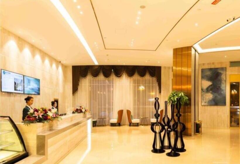 Отель City Comfort Inn Xining Haihu New District Wanda Plaza