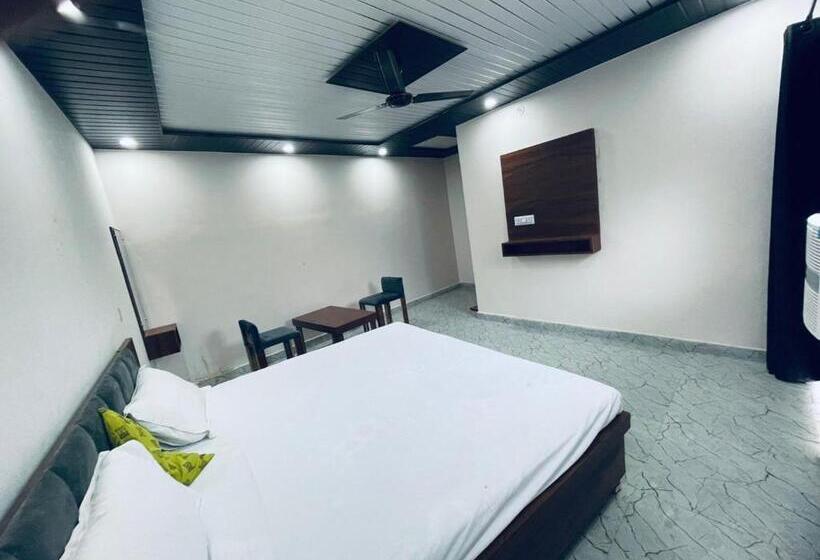 Hotel Goroomgo Ayodhya Dham Guest House Ayodhya