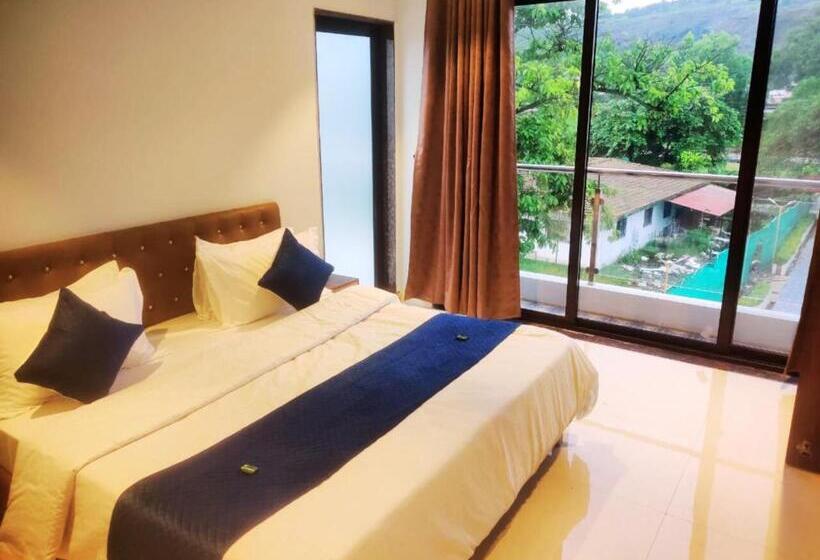 هتل Misty Blues Villas & Resort