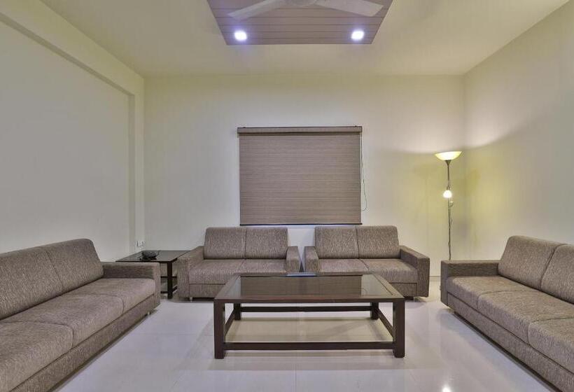 Отель Palette   Atithi Resort