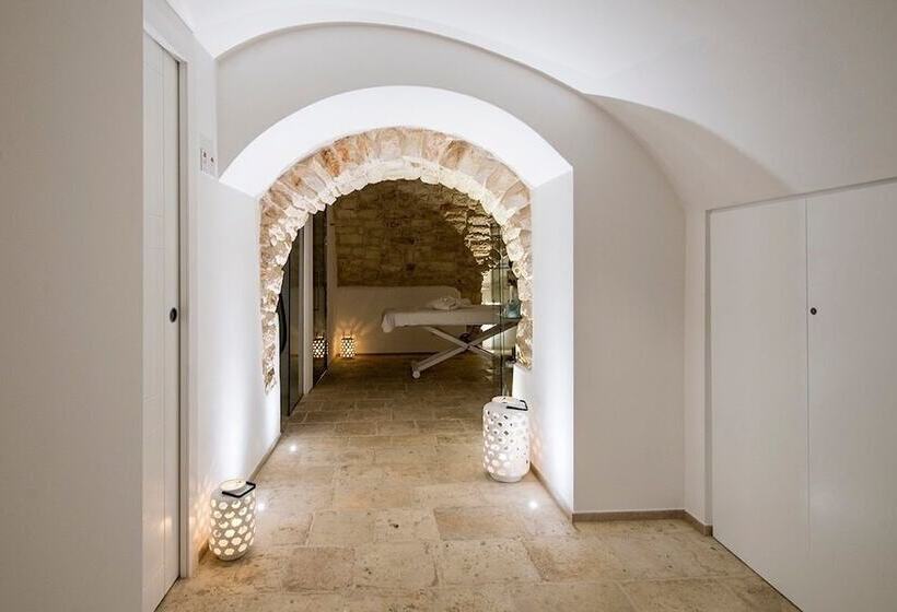 تختخواب و صبحانه Iulius Suite & Spa