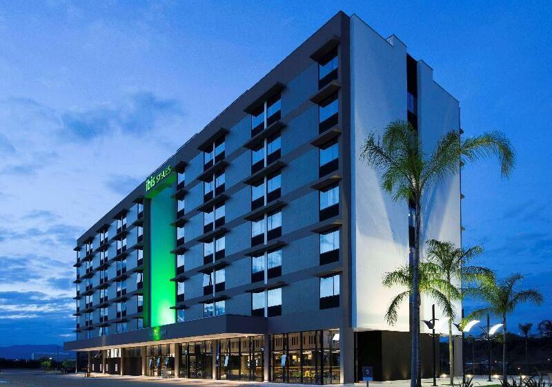 هتل Ibis Styles Taubate