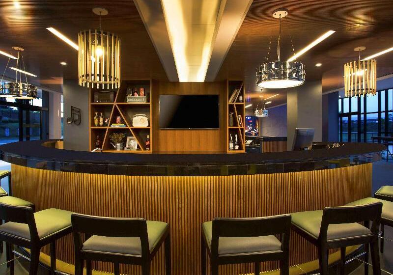 هتل Ibis Styles Taubate