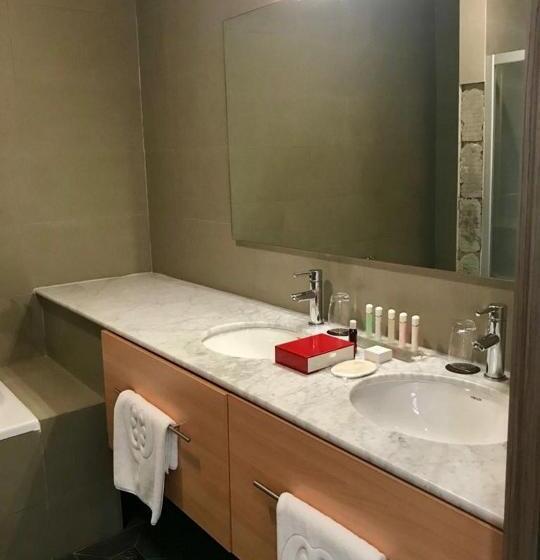 Pefaco Hotel Maya Maya