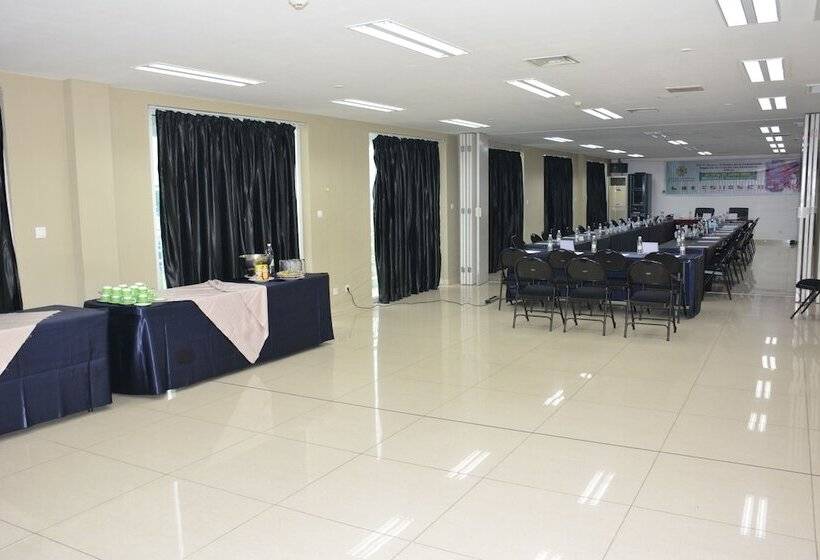 Pefaco Hotel Maya Maya