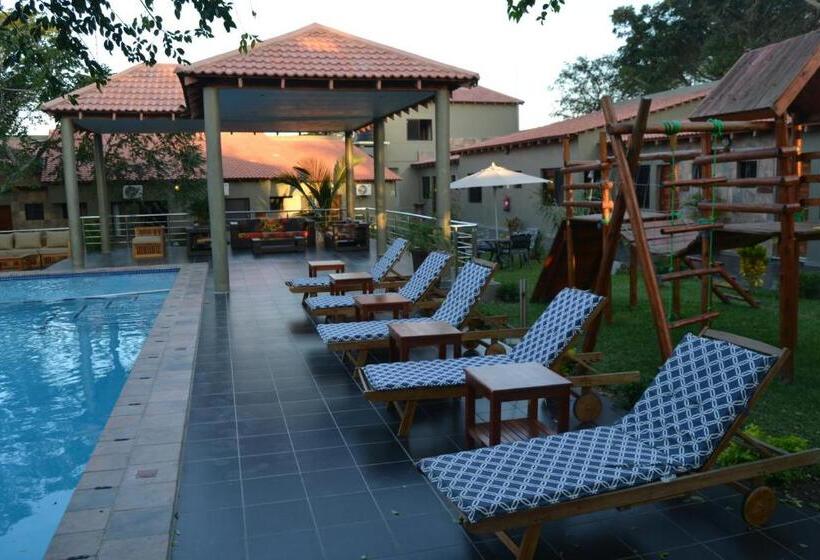 リゾートホテル Ossanzaia Bilene Lodge