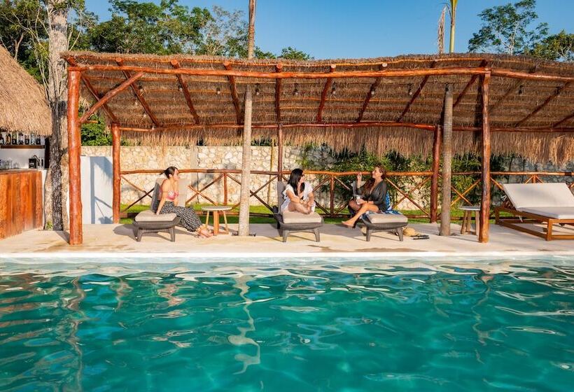 هتل Xakluum Eco Glampings