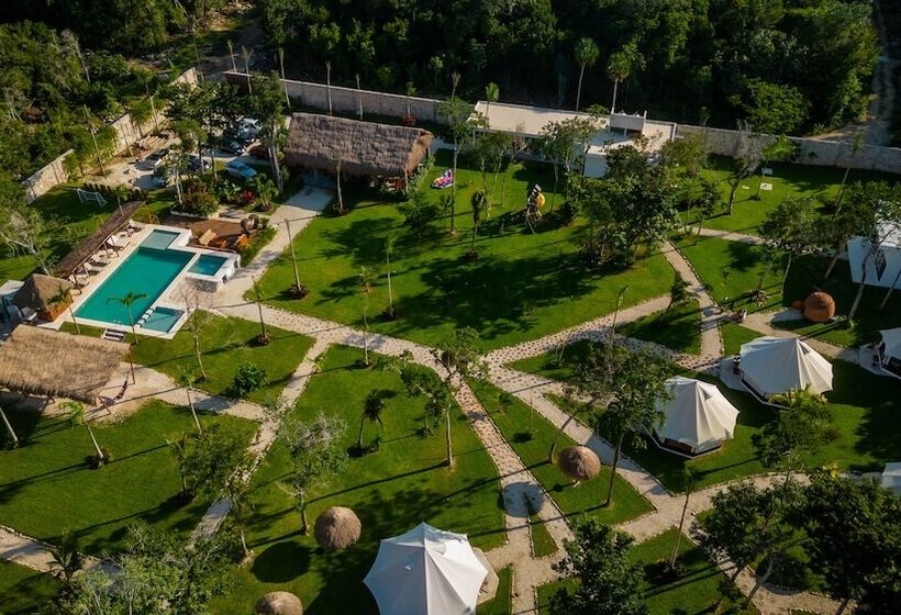 هتل Xakluum Eco Glampings