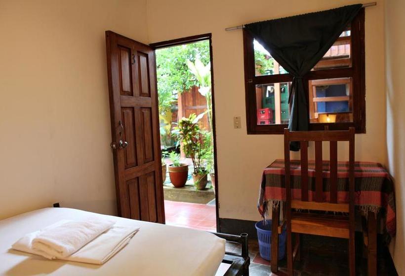 هاستل Hostal La Tortuga Booluda
