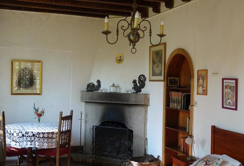 فندق صغير Hostal Los Castaños