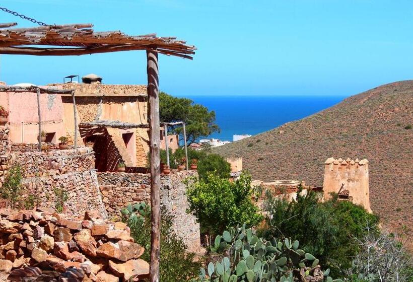 هتل De Charme Les 3 Chameaux 4 étoiles