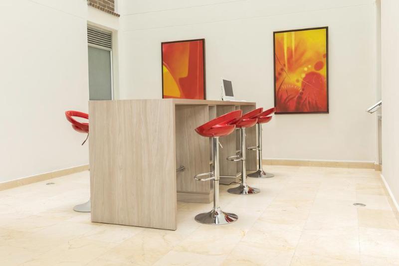 هتل Romanza Medellin