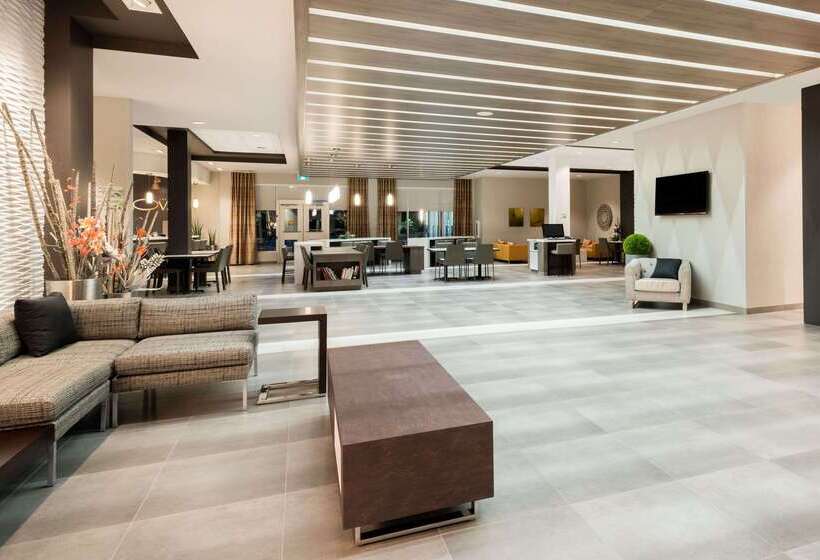 هتل Wingate By Wyndham Dieppe Moncton