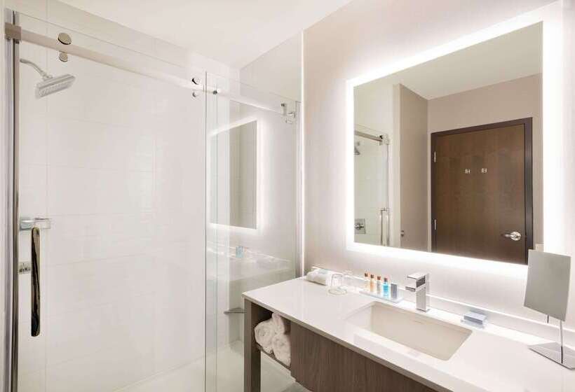 هتل Wingate By Wyndham Dieppe Moncton