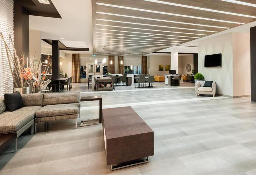 هتل Wingate By Wyndham Dieppe Moncton