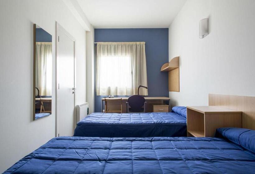 هاستل Residencia Universitaria As Burgas