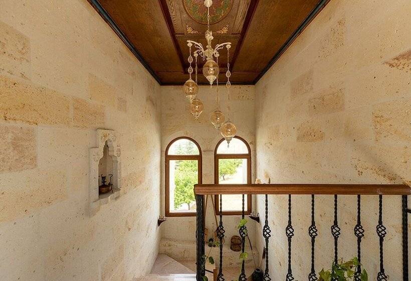 تختخواب و صبحانه Esens Stone House