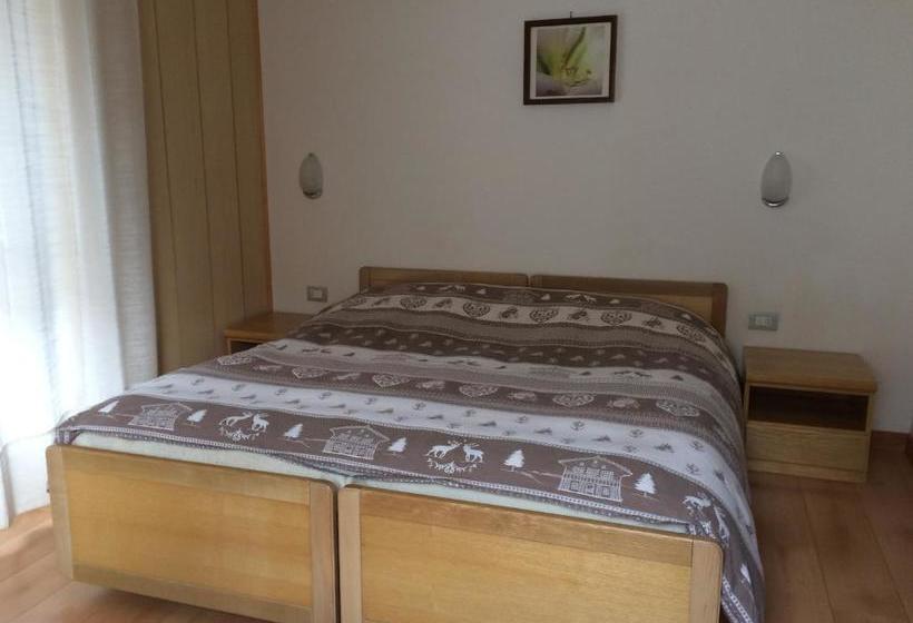 تختخواب و صبحانه Garnì Serena