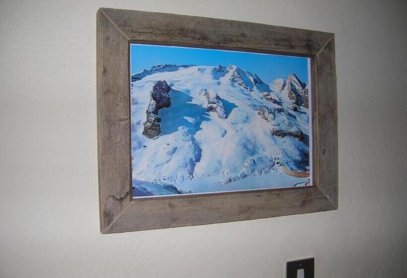 تختخواب و صبحانه Garnì Serena