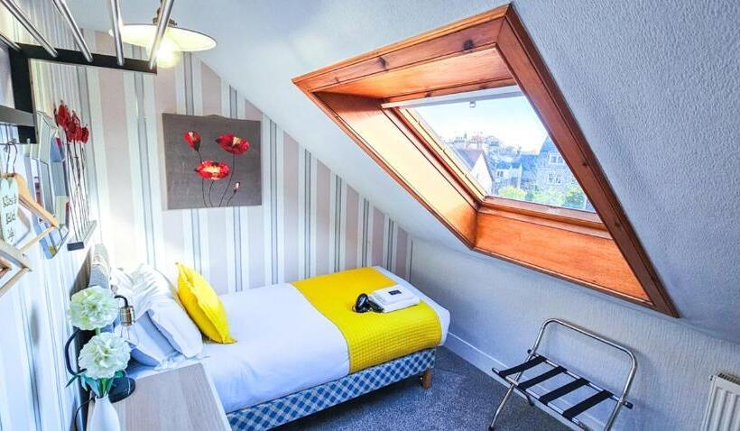 تختخواب و صبحانه Mystayinn Kinloch Lodge