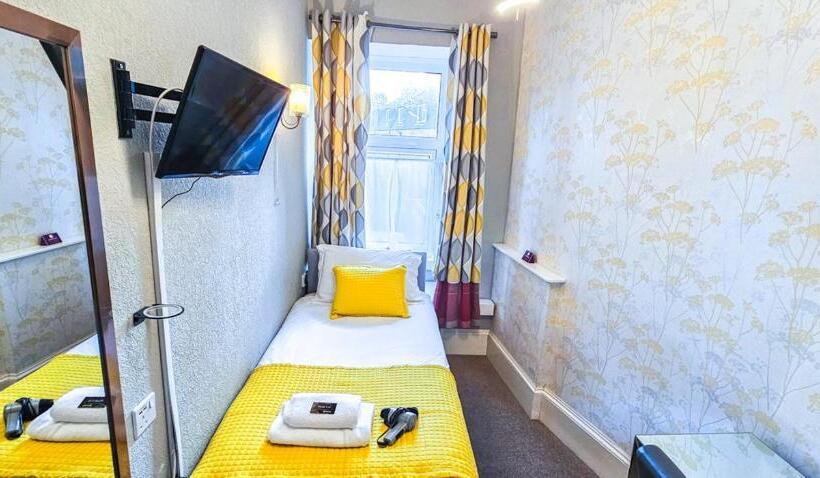 تختخواب و صبحانه Mystayinn Kinloch Lodge