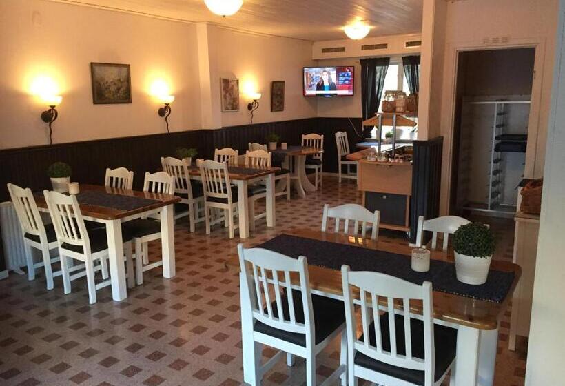 Höjdens Lågprishotell