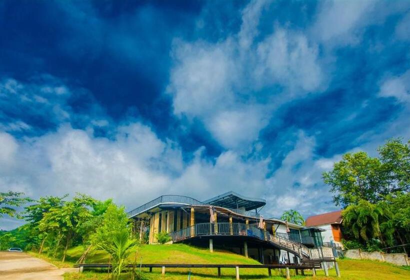 هتل Binlha Raft Resort