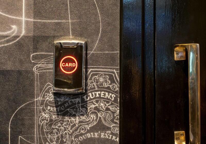 هتل Camden Enterprise