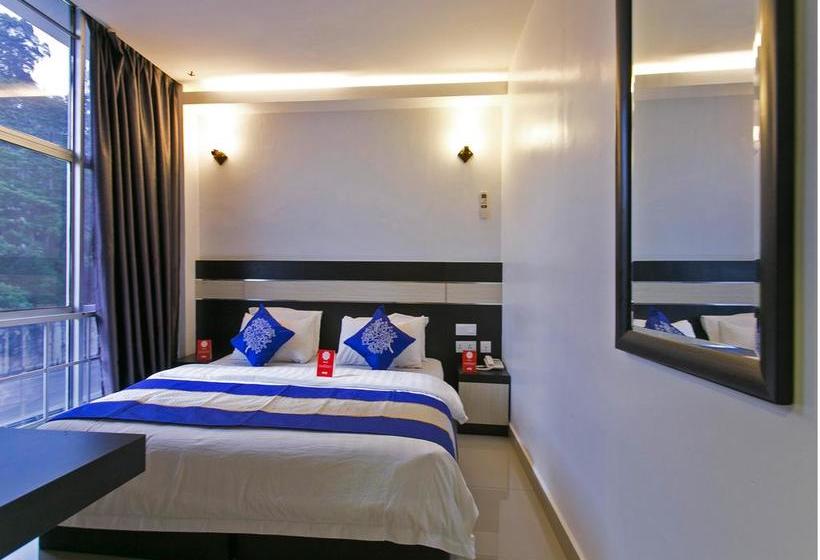 هتل Oyo Rooms Tuanku Jaafar Hospital