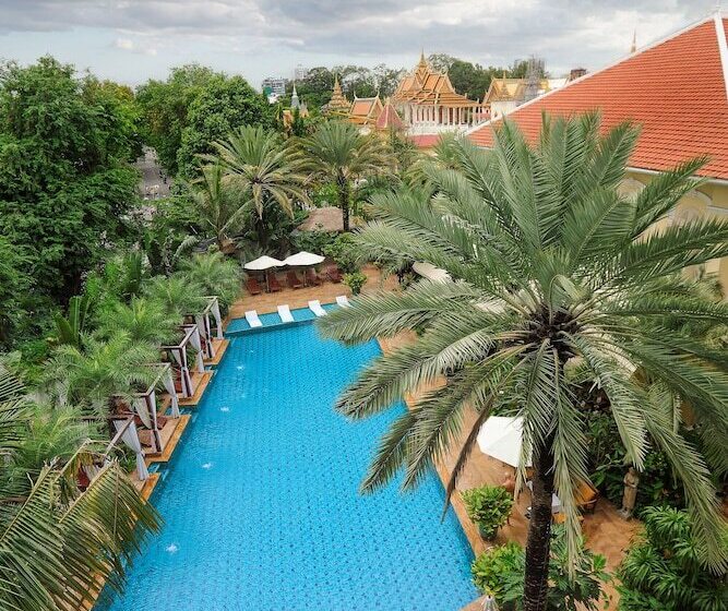 Palace Gate Hotel & Resort By Ehm